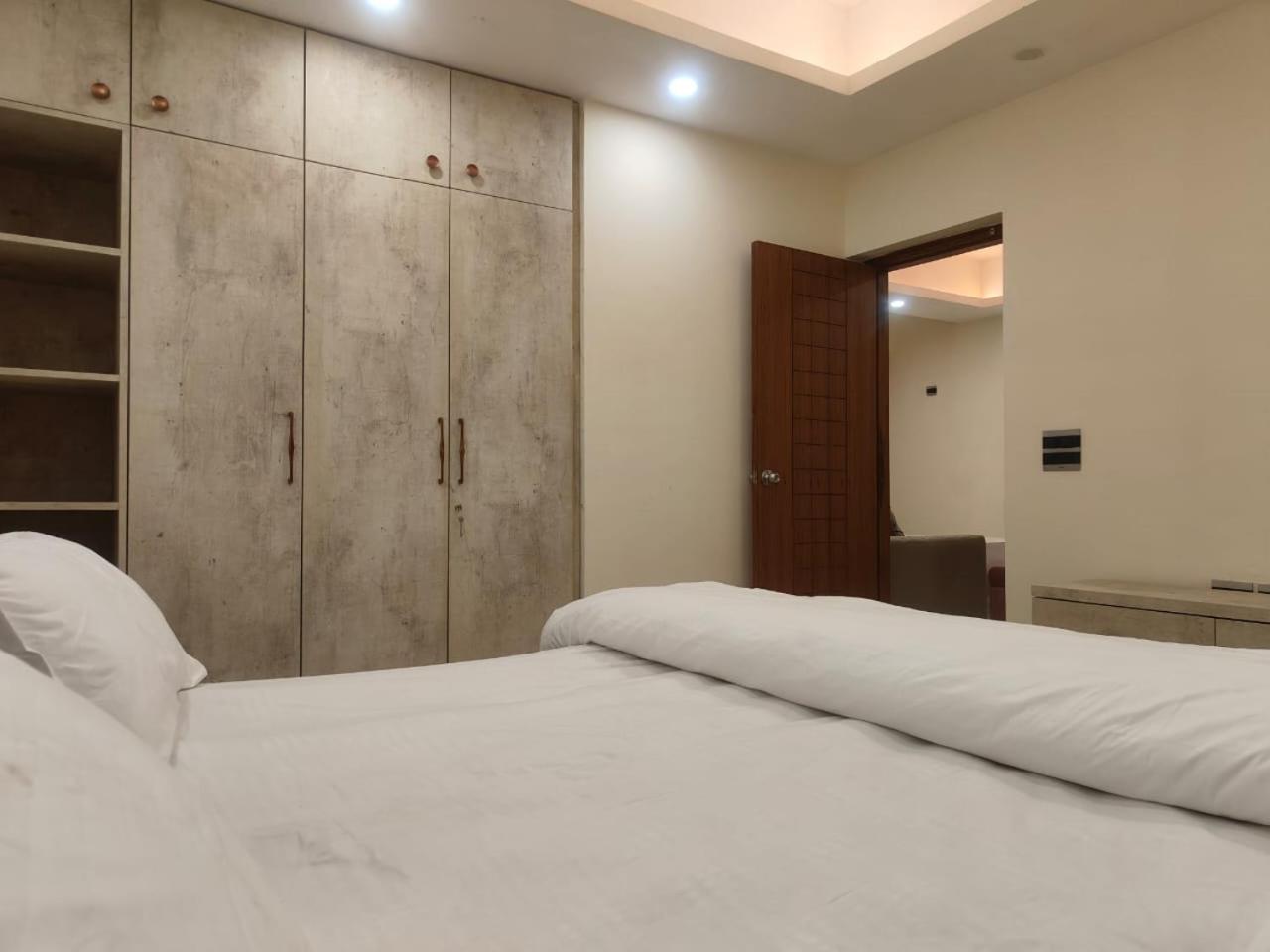 Villa In Vrindavan, Hare Krishna M Zewnętrze zdjęcie