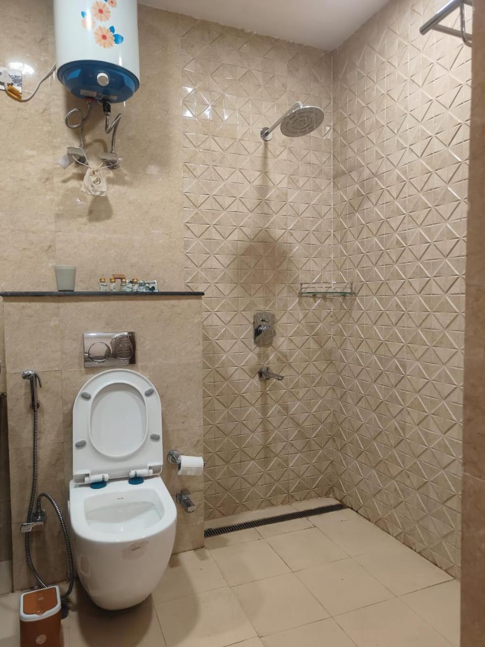 Villa In Vrindavan, Hare Krishna M Zewnętrze zdjęcie
